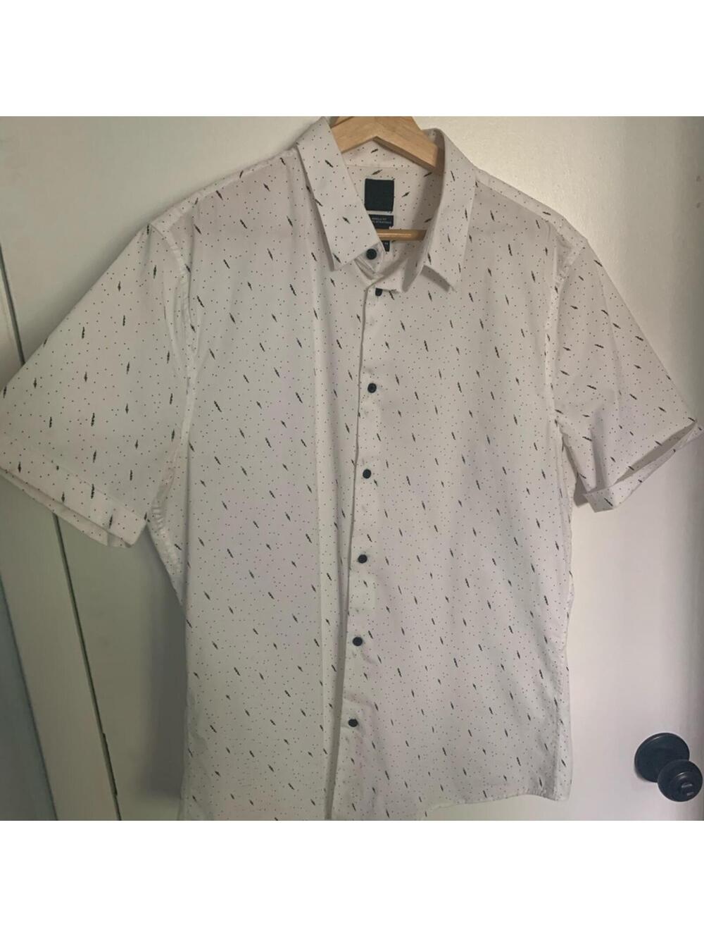 NWOT -White Dress Shirt With Modern Print